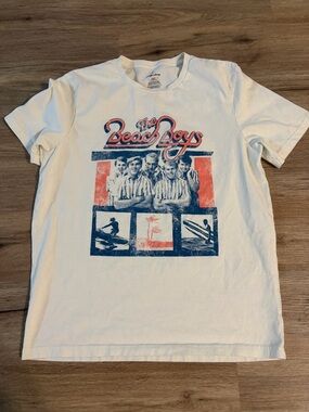 Wrangler White Tee with Blue and Red Beach Boys Graphic